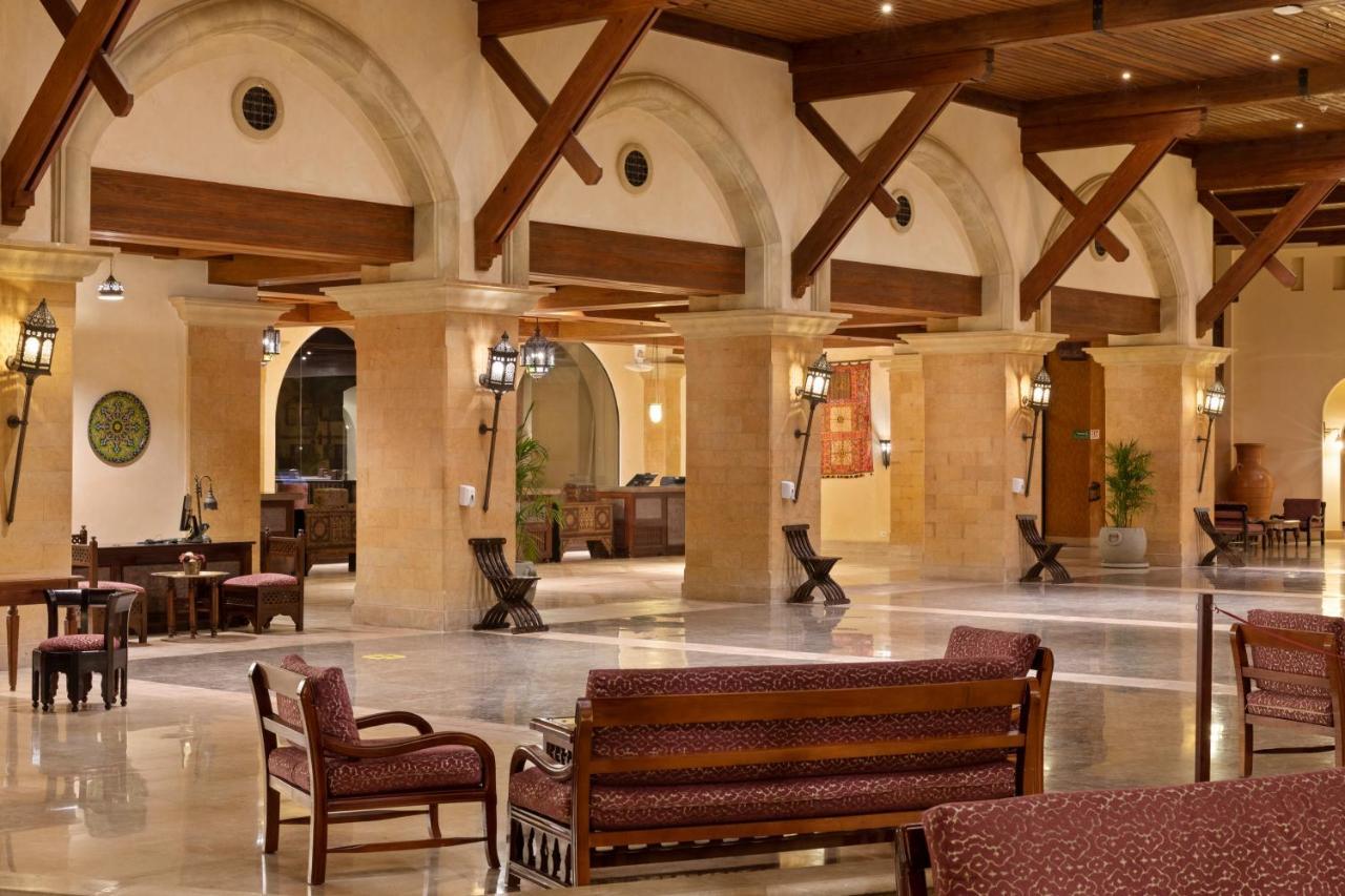 Pickalbatros Sands Port Ghalib Exterior foto The interior of the hotel