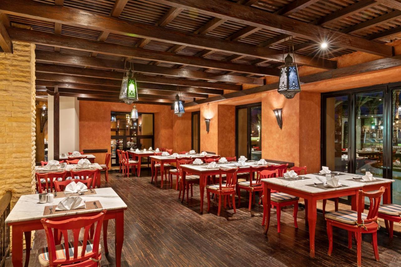 Pickalbatros Sands Port Ghalib Exterior foto Restaurant