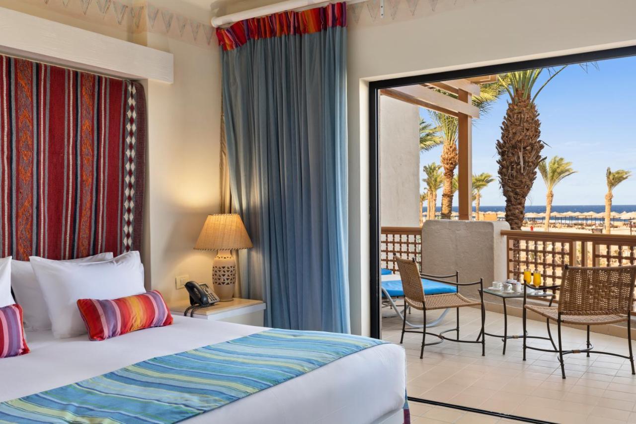 Pickalbatros Sands Port Ghalib Exterior foto A room at the Hilton Sharm El Sheikh