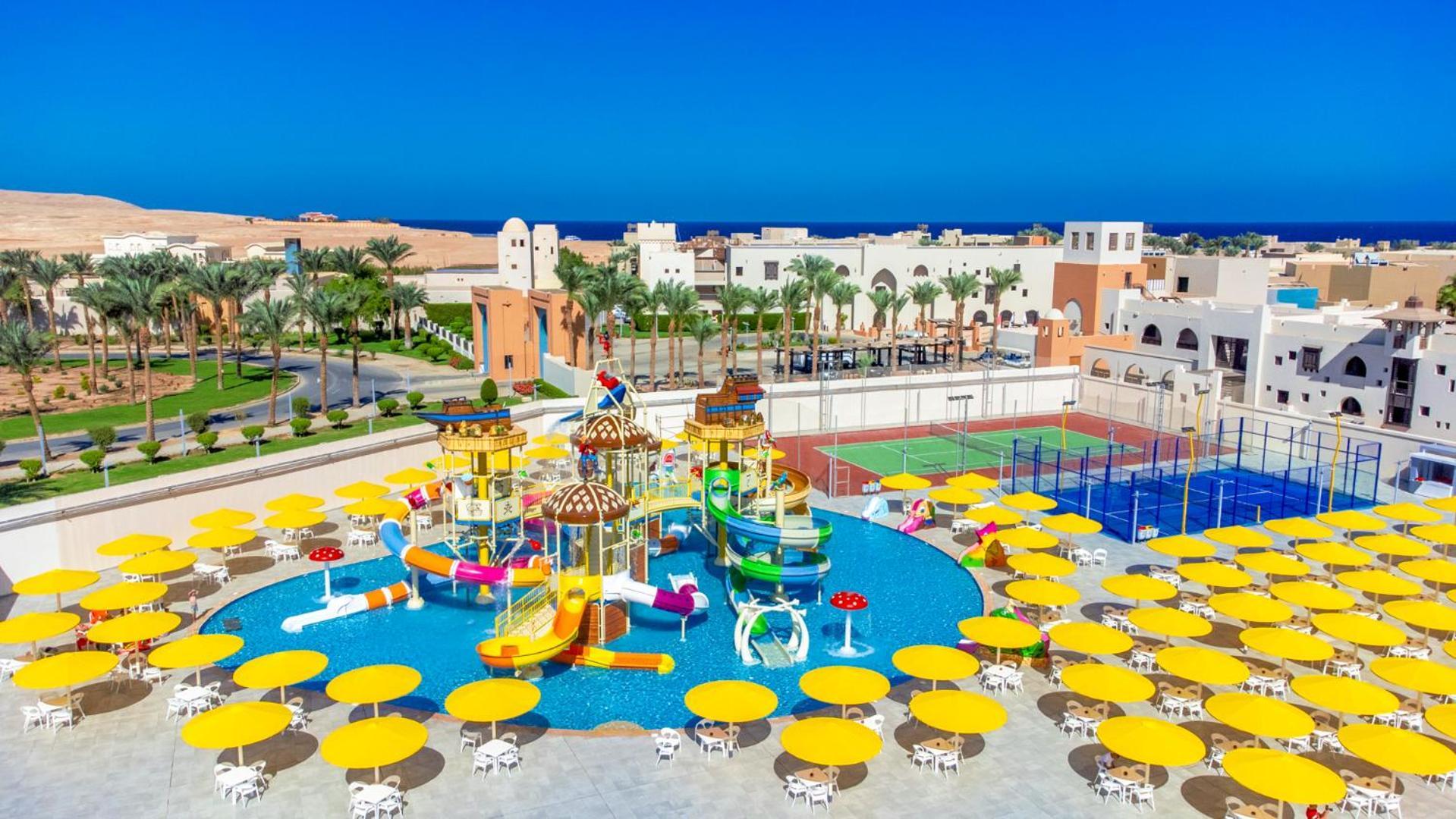 Pickalbatros Sands Port Ghalib Exterior foto Aqua Park at the resort
